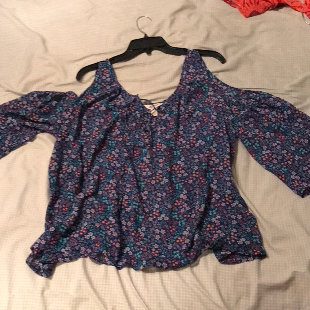 Floral top